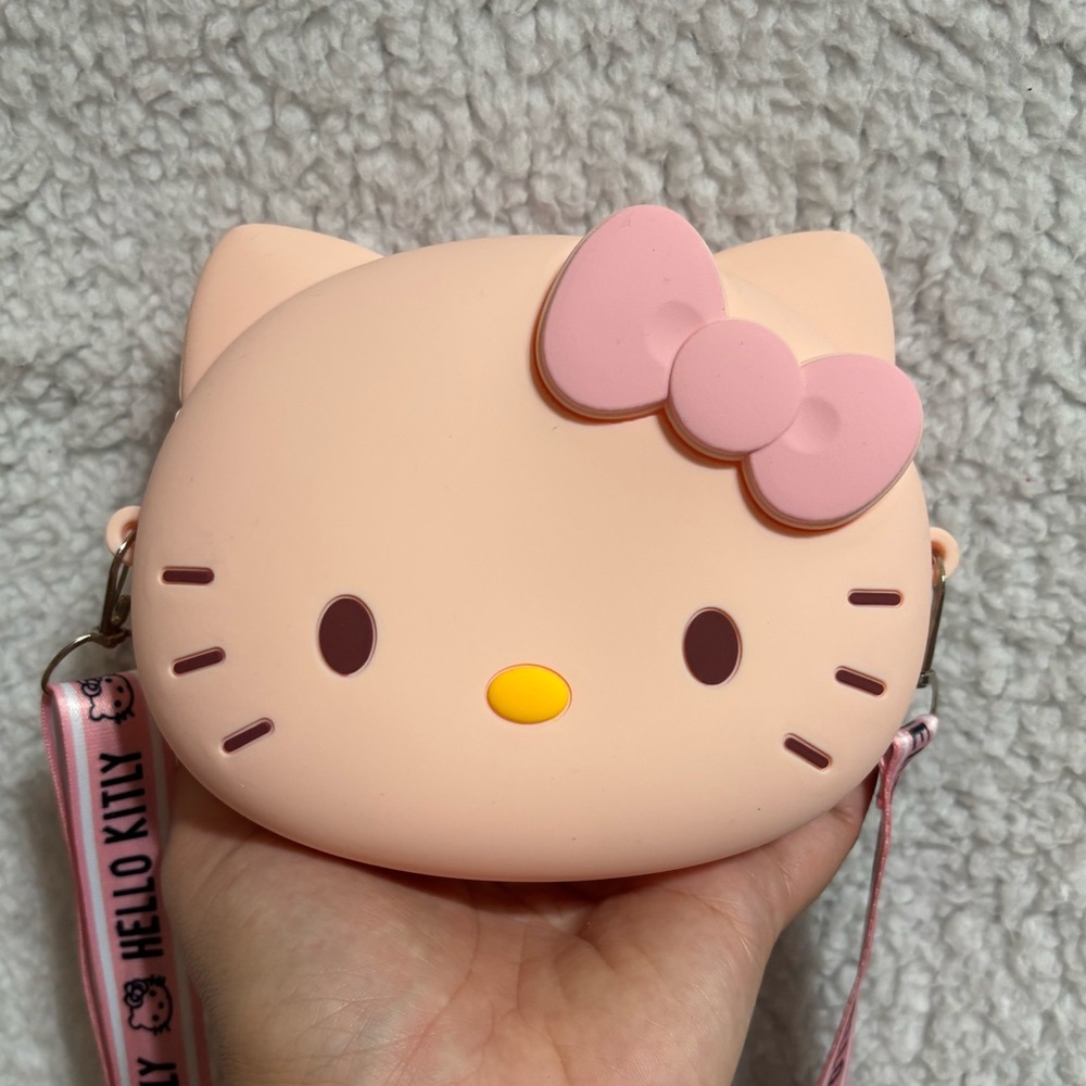 HELLO KITTY CROSSBODY